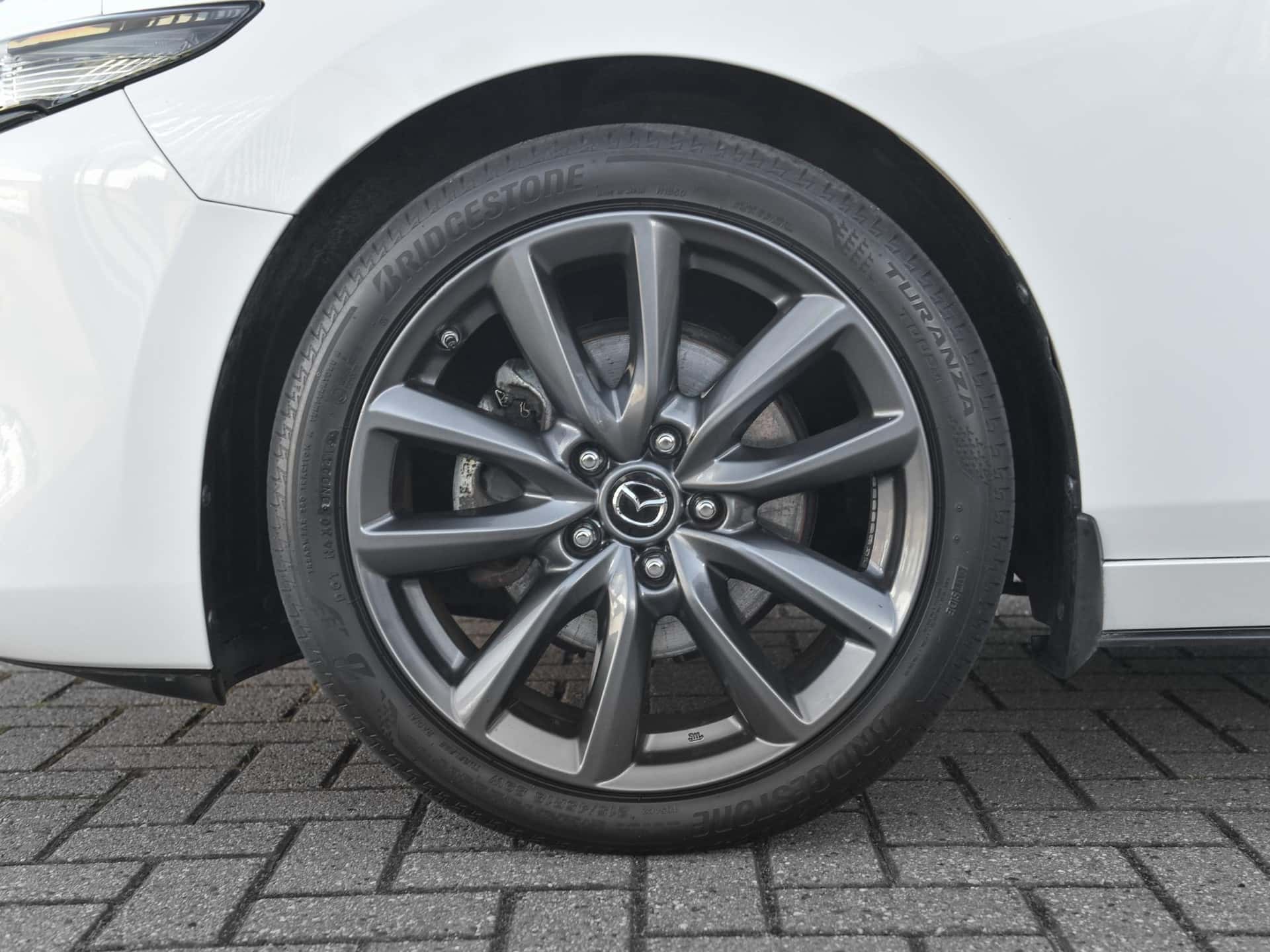 Mazda 3, foto 15
