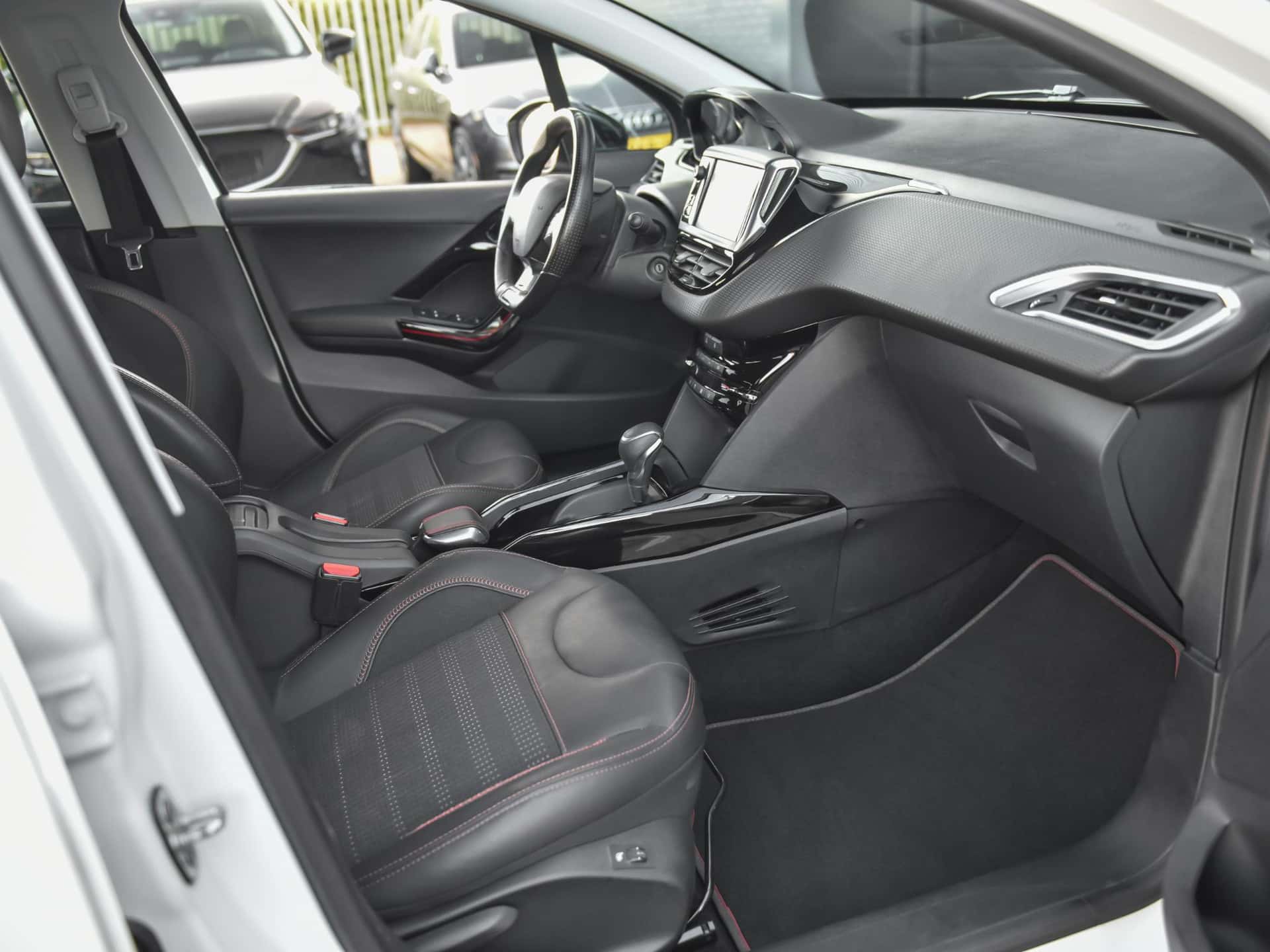 Peugeot 2008, foto 14