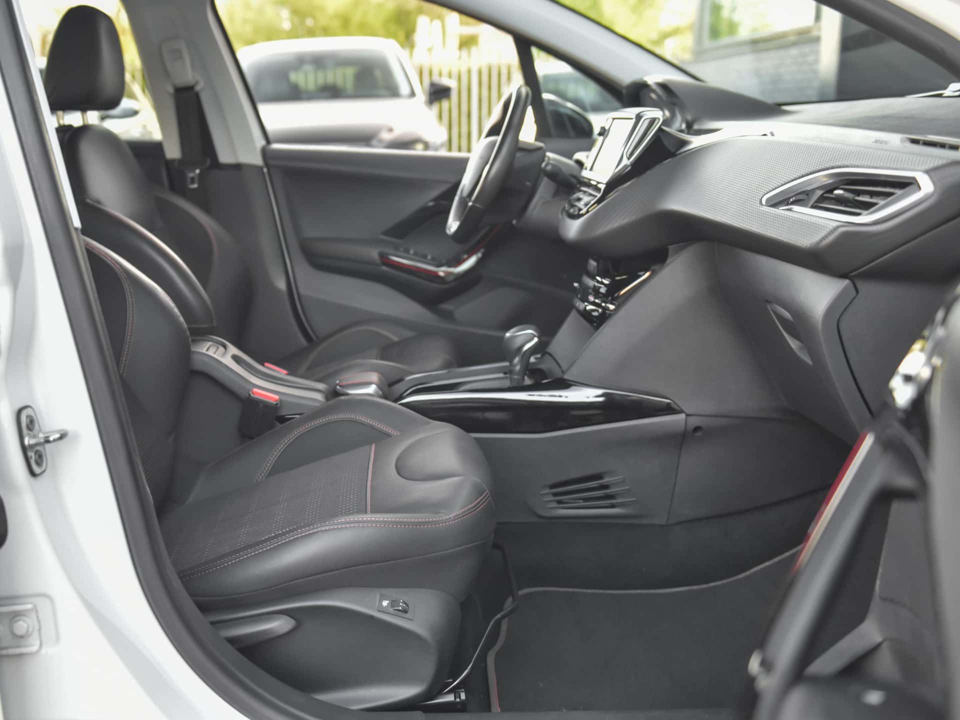 Peugeot 2008, foto 15