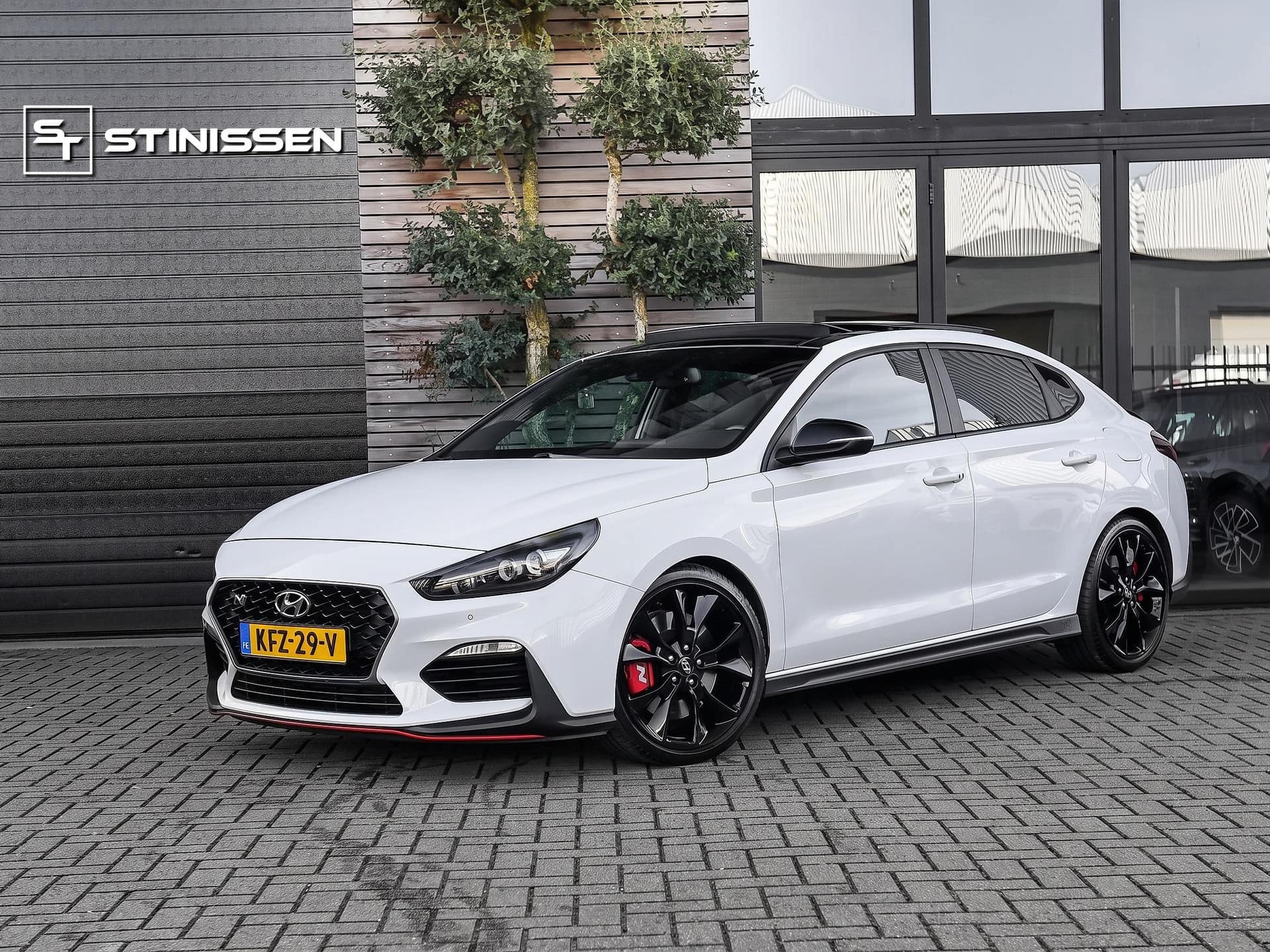 Hyundai i30, 2.0 T-GDI N2 Performance · 2019 · Polar White (PYW)