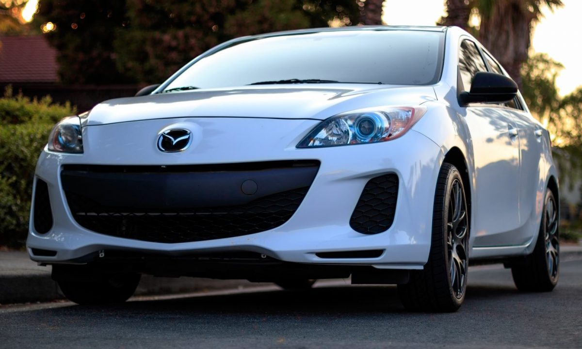 Banner_Stinissen_Mazda